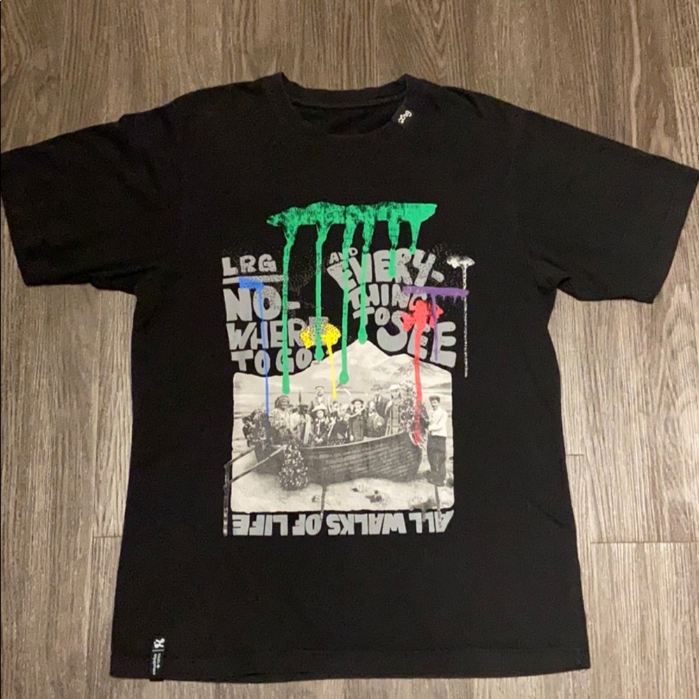 Men’s LRG T-Shirt Size: Large